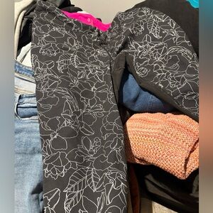 GAP Black and Pink Floral Leggings